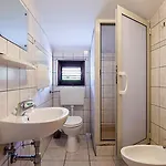 Malo - One-bedroom With Balcony And Sea View - Attic 3 Apartman *